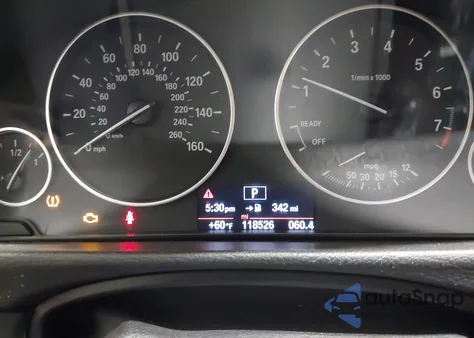 2015 BMW 328I xDrive z USA, uszkodzony, nr VIN WBA3B5C55FF963345